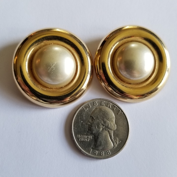 Vintage Musi shoe clips gold tone faux pearl round - Picture 8 of 9